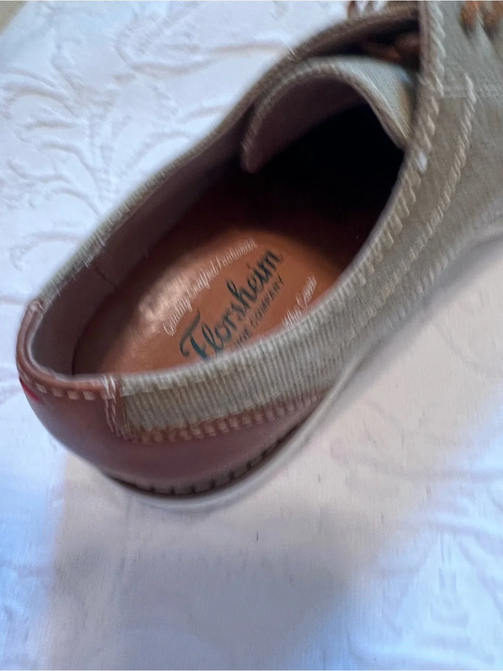 Florsheim Union Plain Toe Khaki Canvas Oxford Shoe with Leather Accents size 9.5
